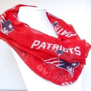 SOLD ! New England Patriots infinity scarf ! ❤️